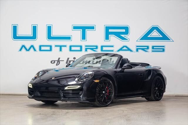 2015 PORSCHE 911