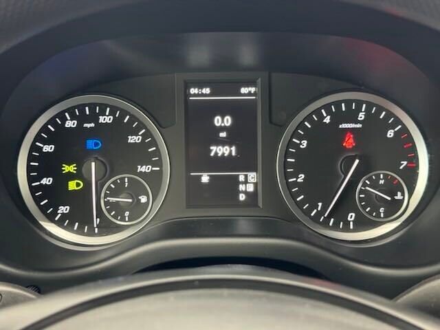 2023 Mercedes-Benz METRIS