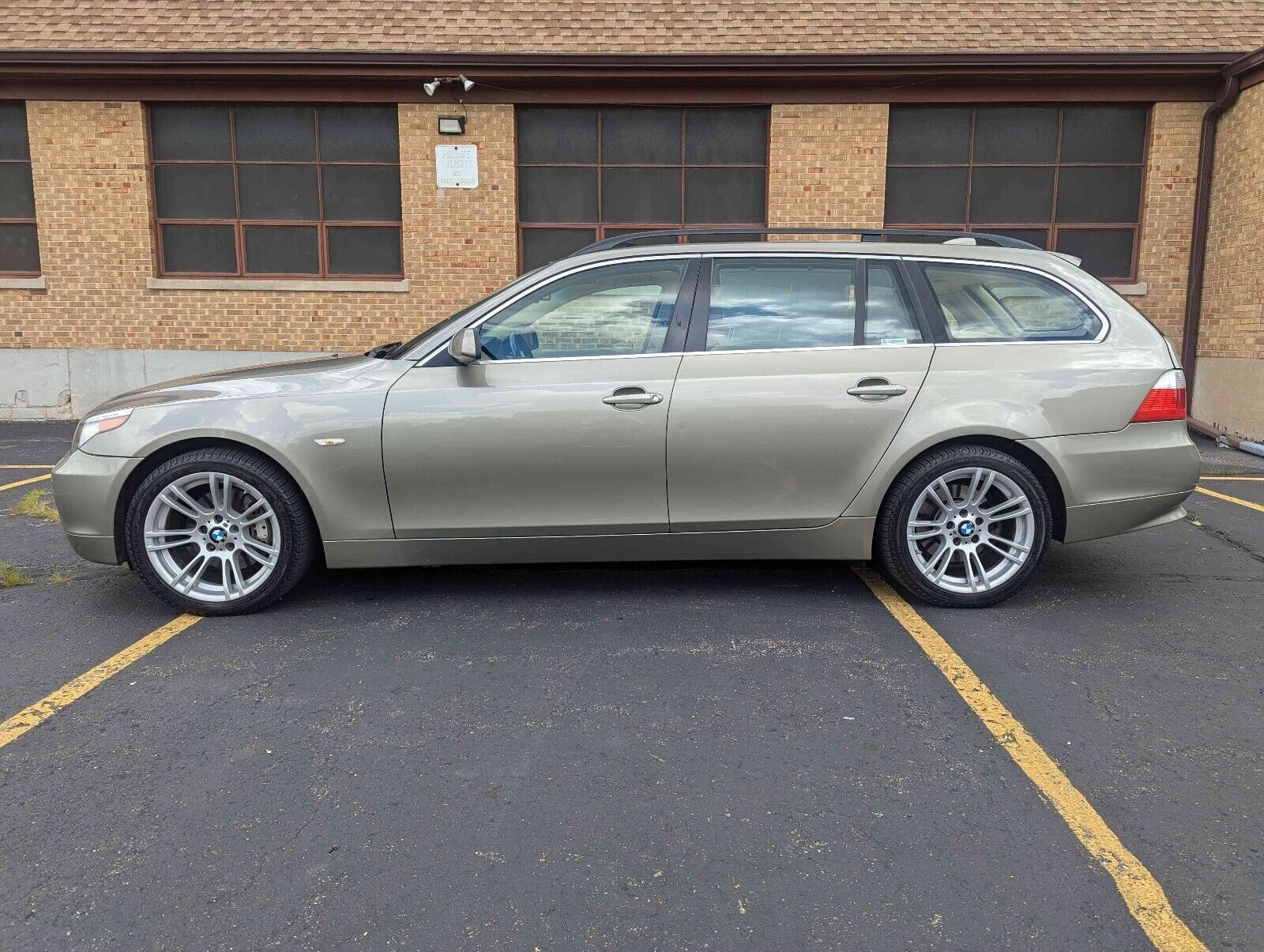 BMW 530xiT