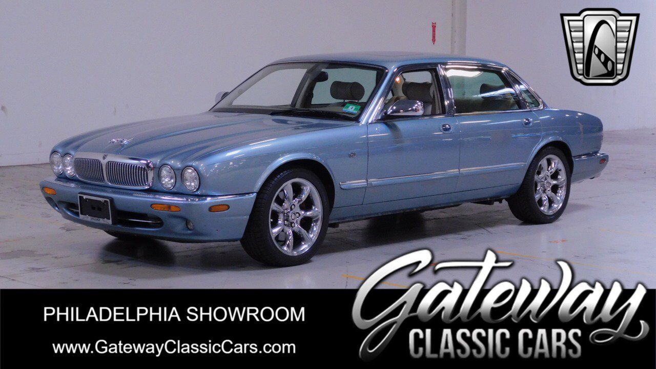 Jaguar Super V8