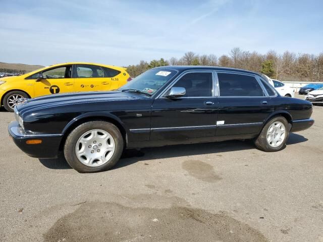 Jaguar Vanden Plas
