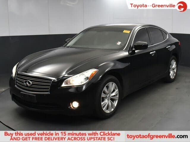 Infiniti M56