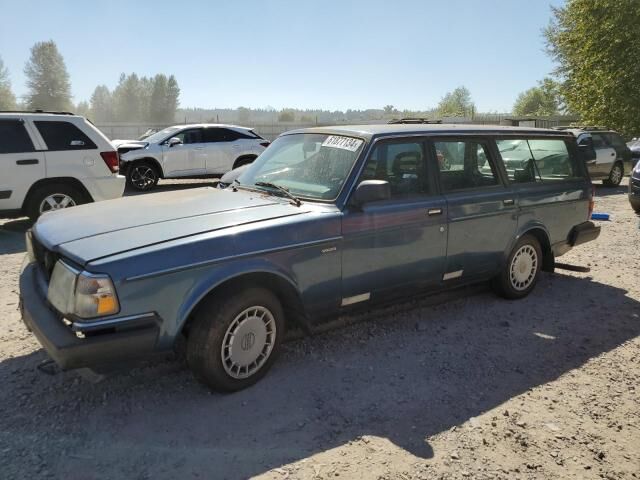 Volvo 240 Series