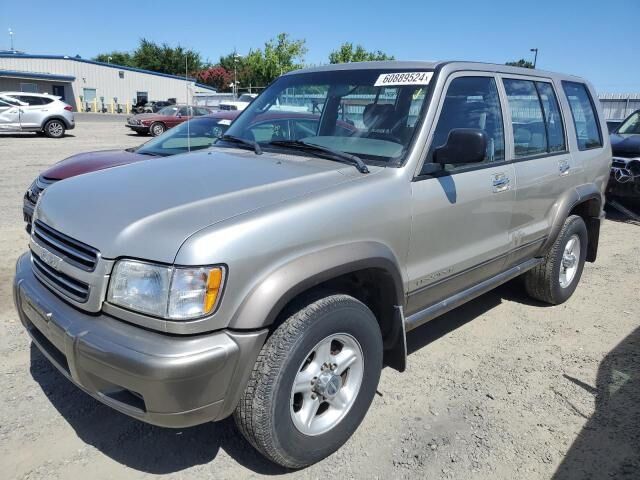 Isuzu Trooper