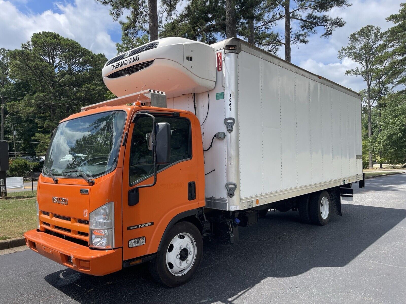 Isuzu NQR/NRR