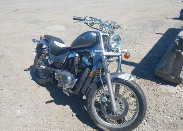 Suzuki VS800
