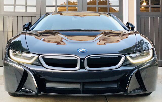 BMW i8