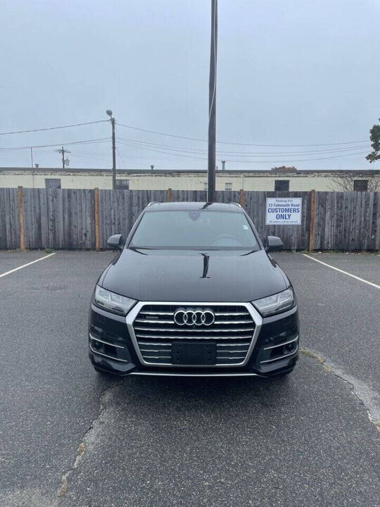 2018 AUDI Q7