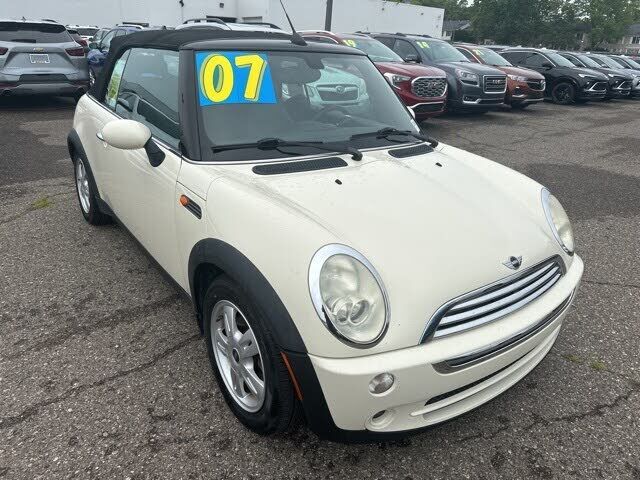 MINI Cooper Convertible