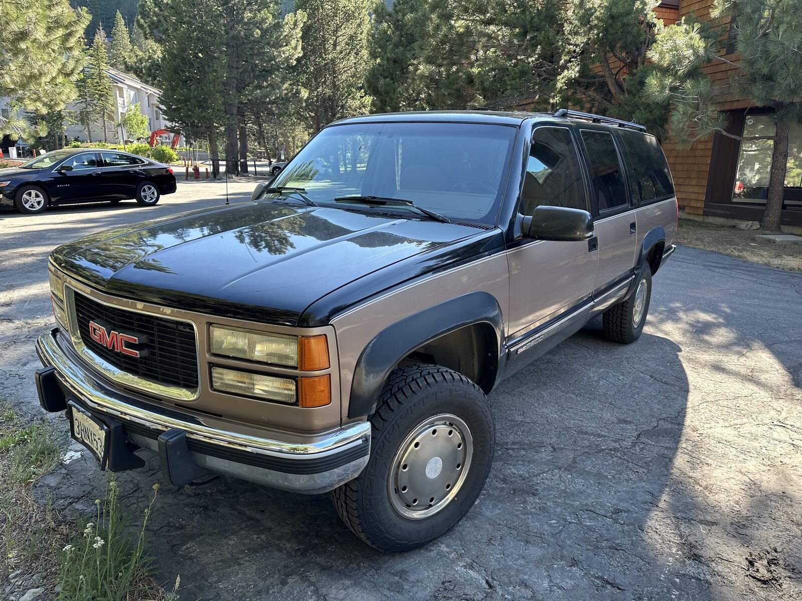 GMC Suburban