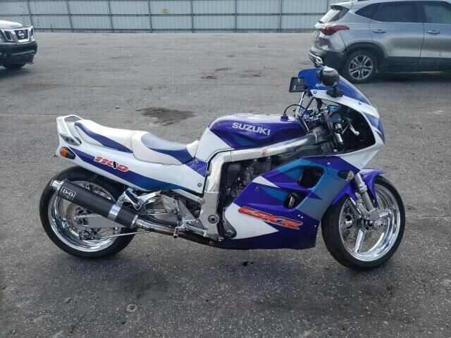 Suzuki GSX-R1100W