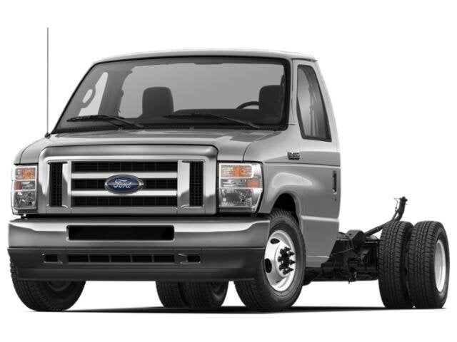 2025 FORD E-450