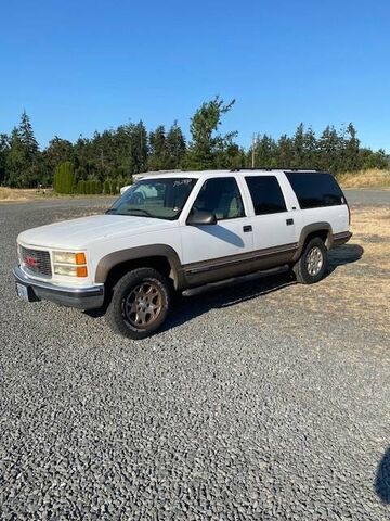 GMC Suburban