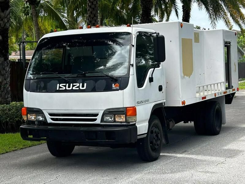 Isuzu NPR/NPR-HD