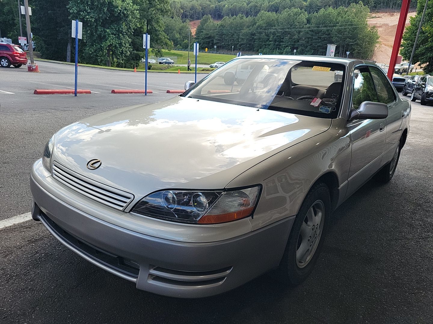 Lexus ES