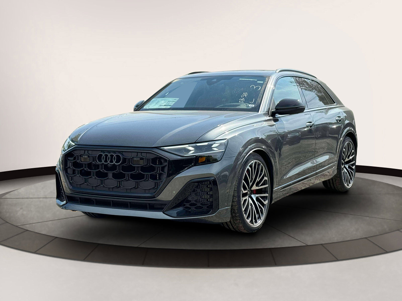 2024 Audi SQ8