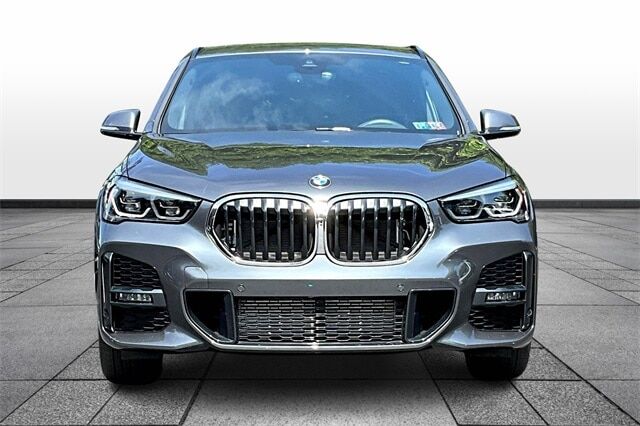 2022 BMW X1