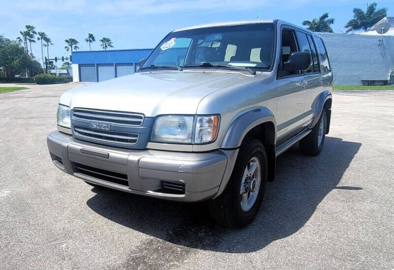 Isuzu Trooper