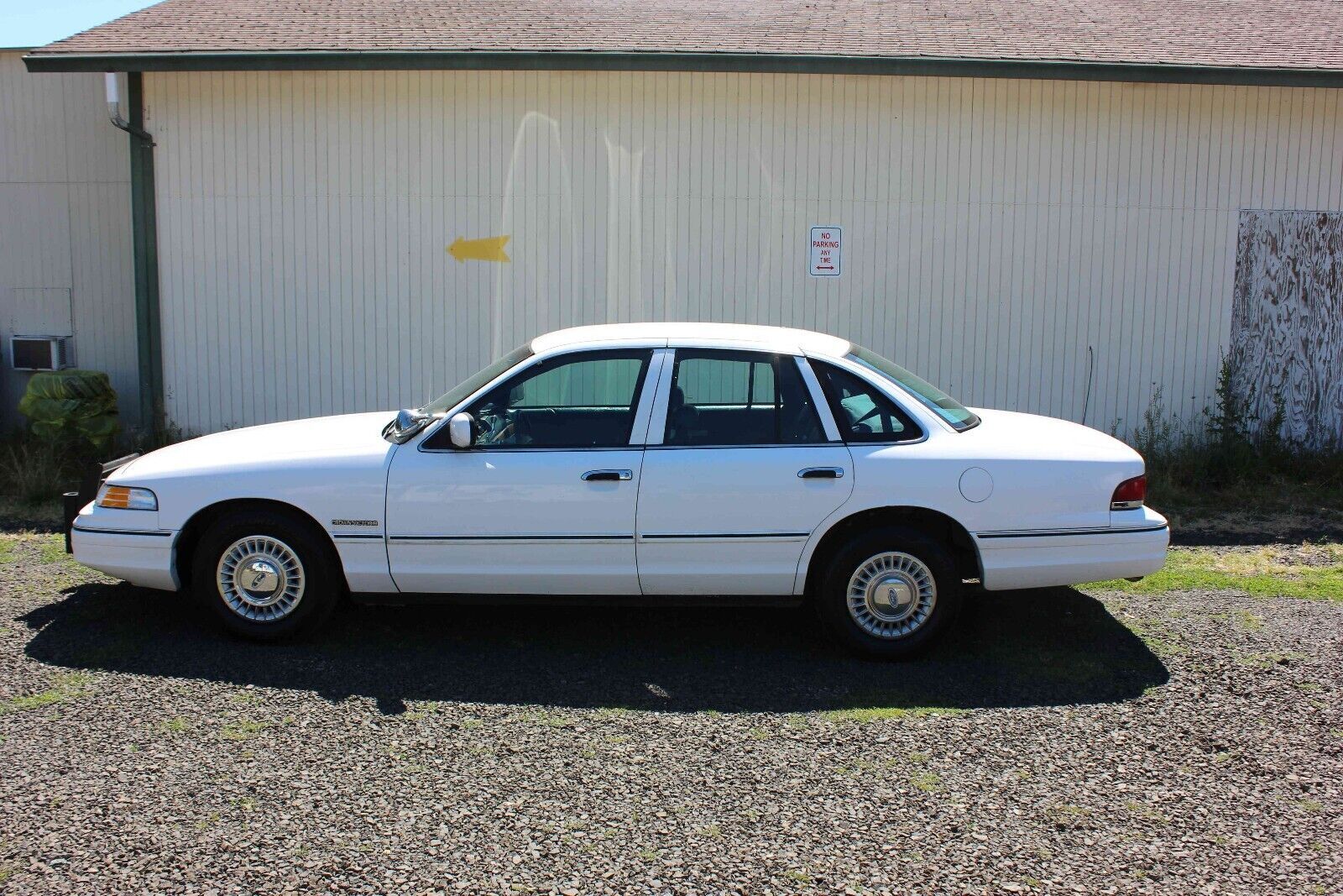 Ford Crown Victoria