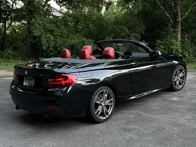 BMW M235i