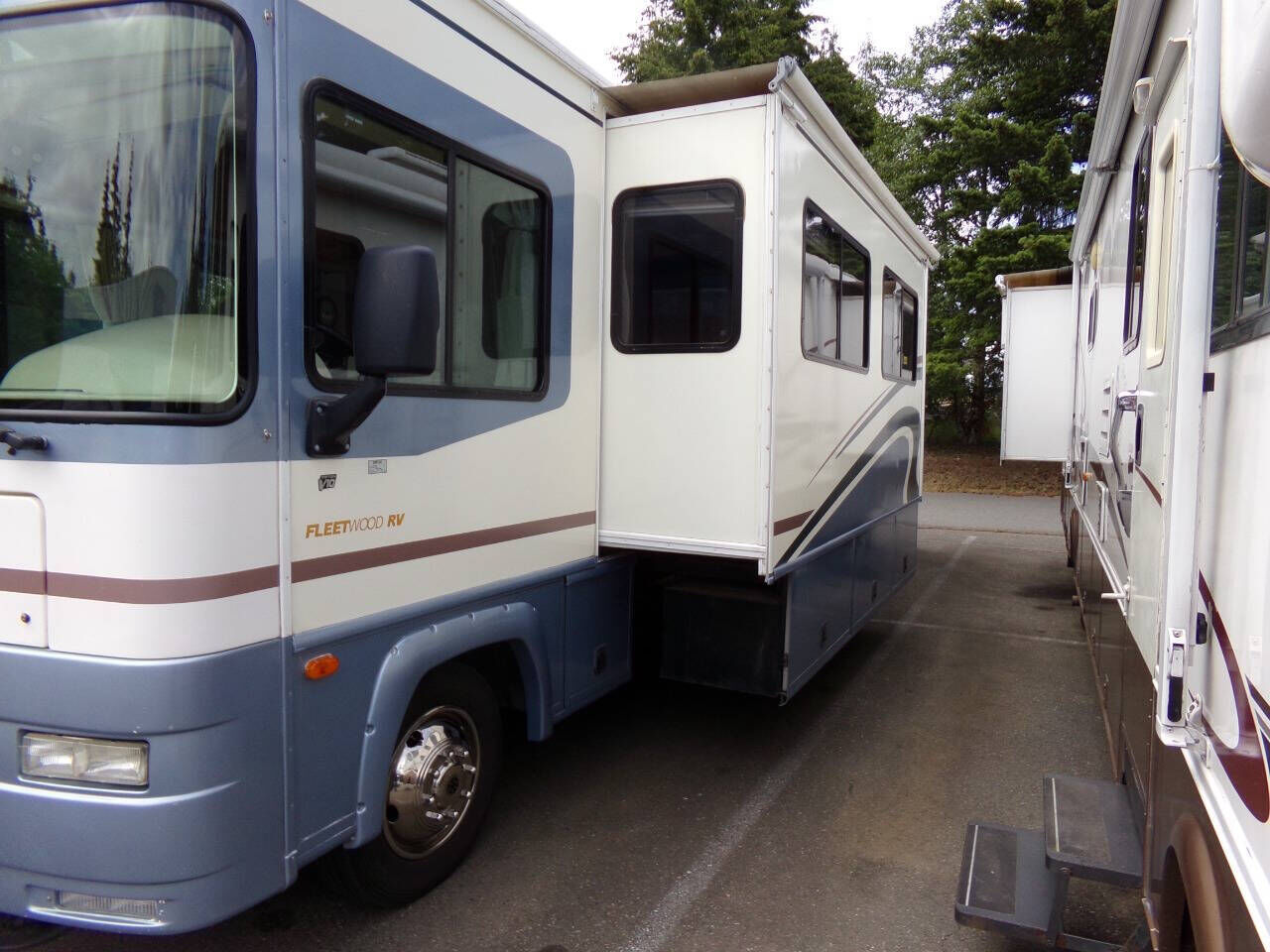 2000 FORD Motorhome Chassis