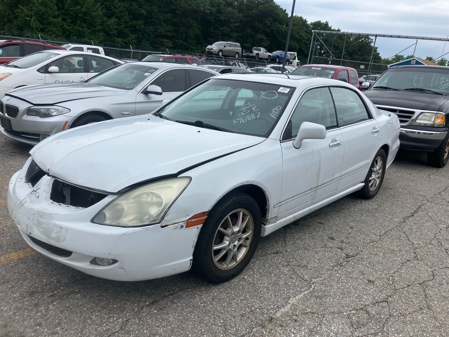 Mitsubishi Diamante