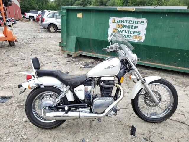 Suzuki LS650