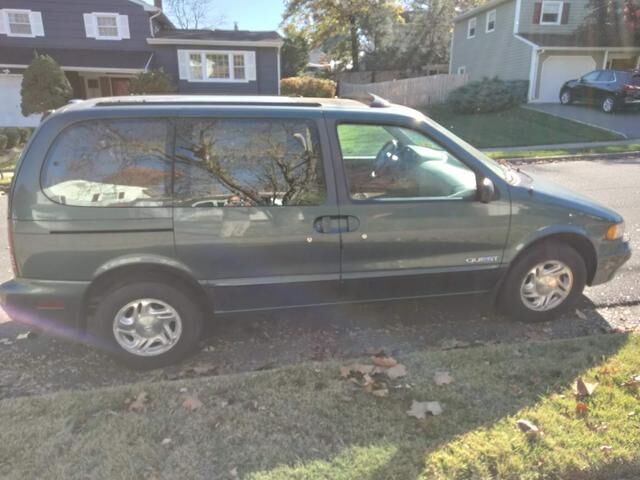 Nissan Quest