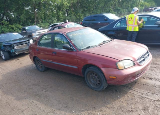 Suzuki Esteem