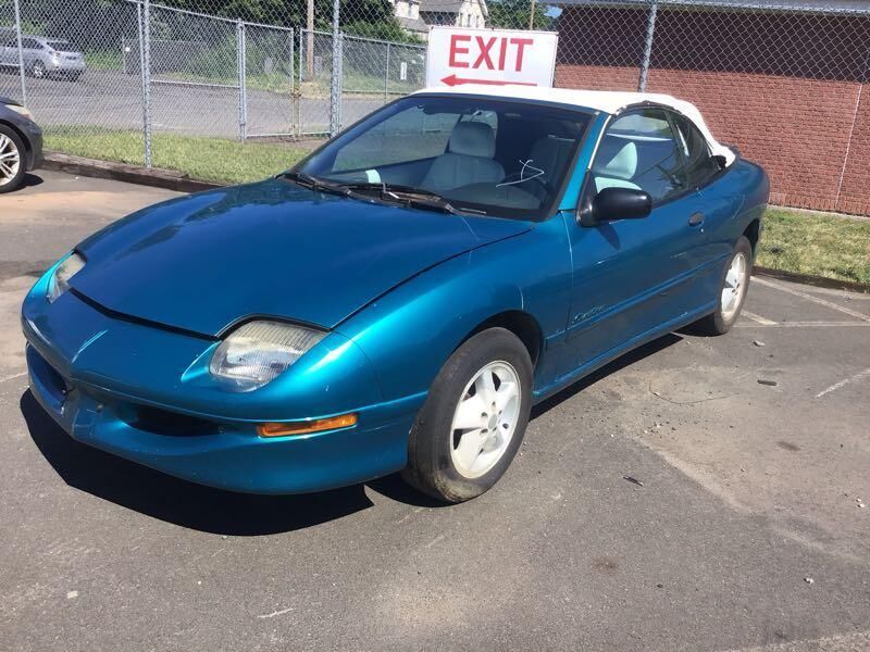 Pontiac Sunbird