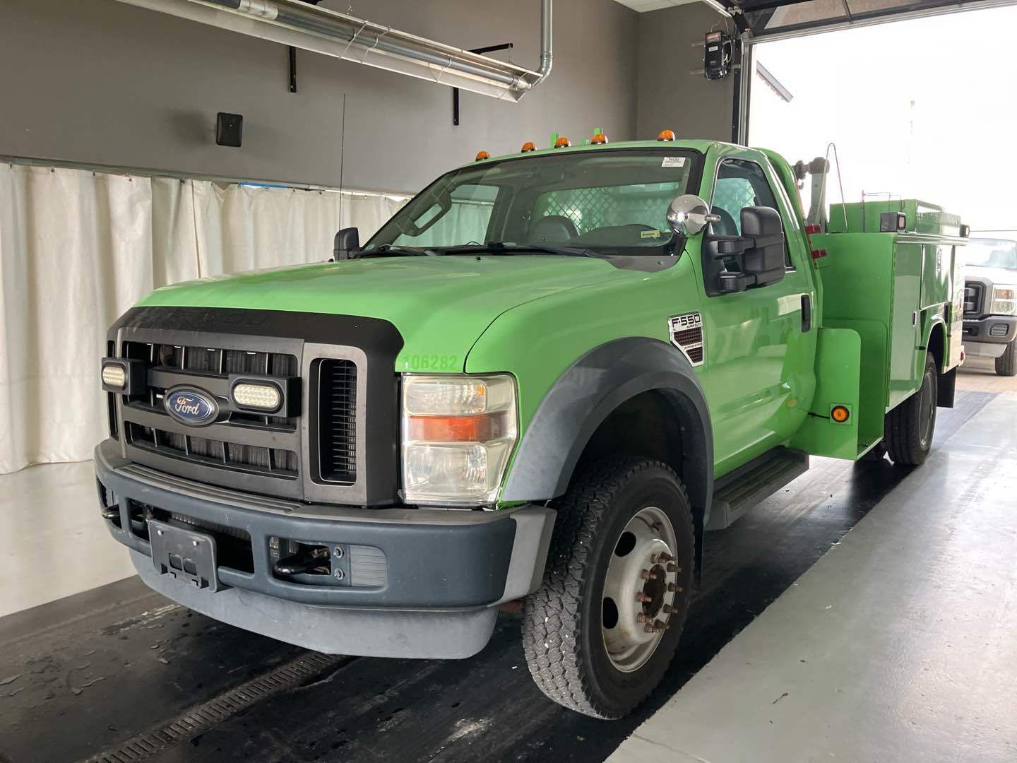 Ford F-550