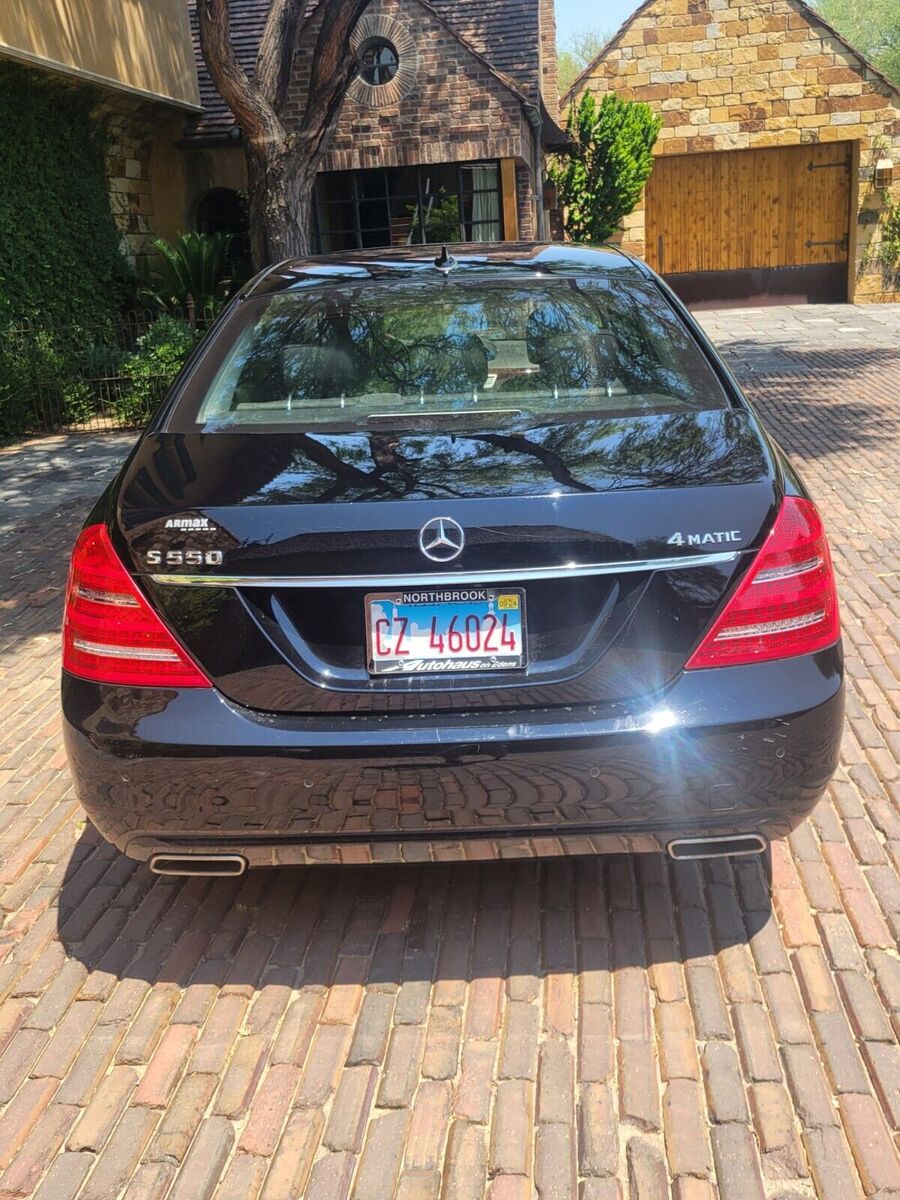 2010 Mercedes-Benz S-Class
