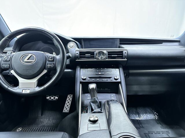2018 Lexus IS