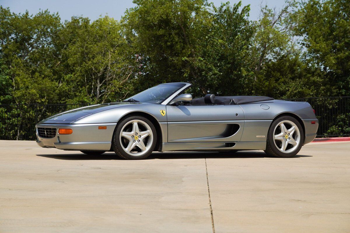Ferrari F355
