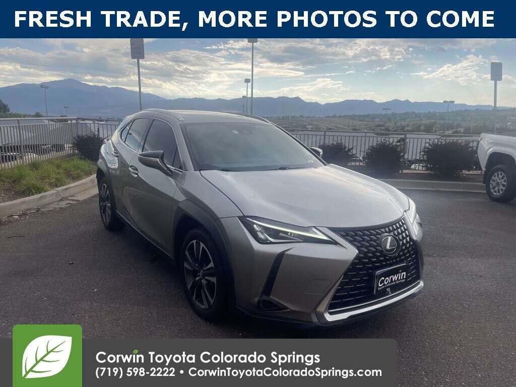 LEXUS