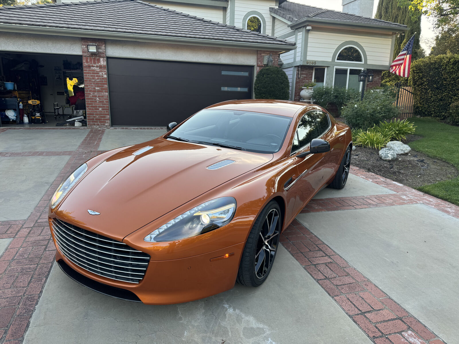 Aston Martin Rapide