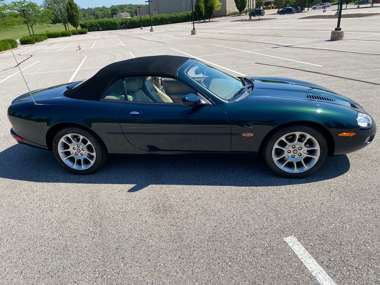 Jaguar XK