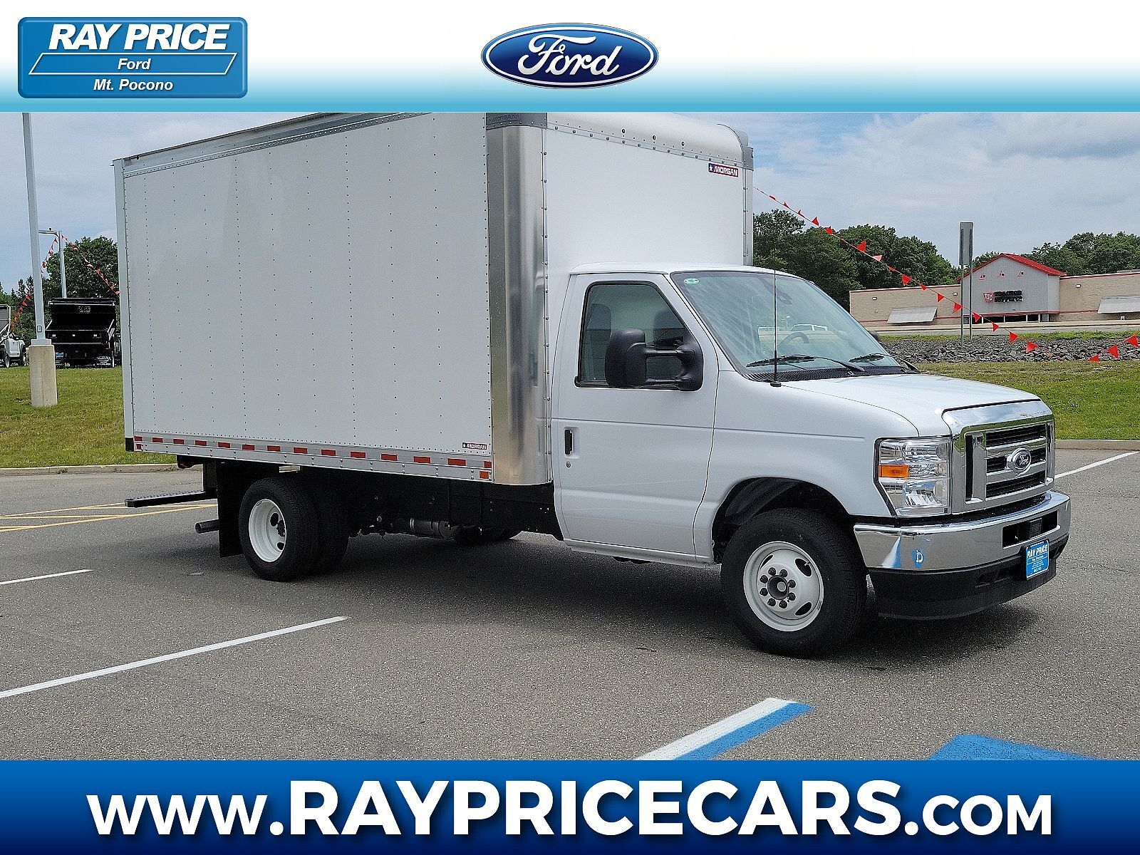 2025 FORD E-350