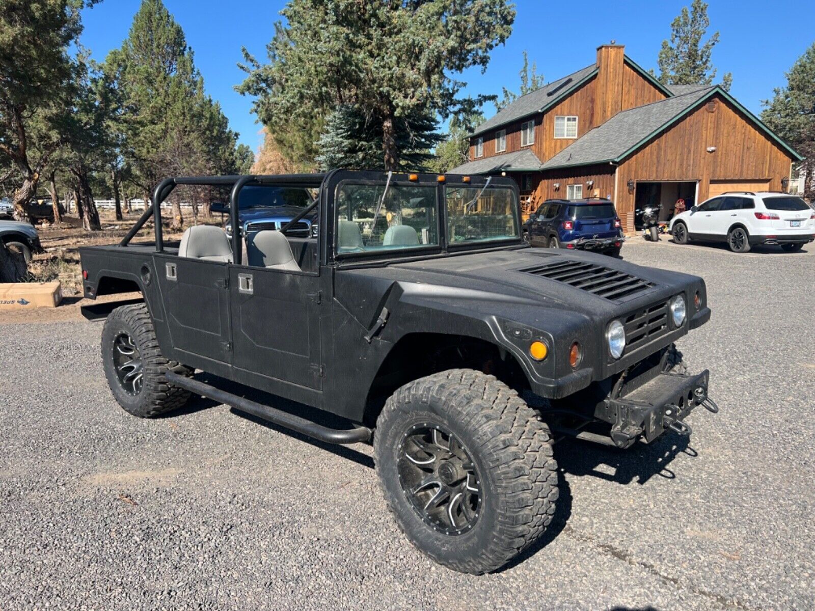 HUMMER H1