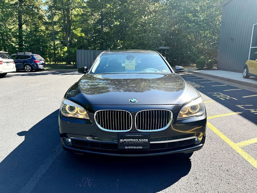2012 BMW 740Li