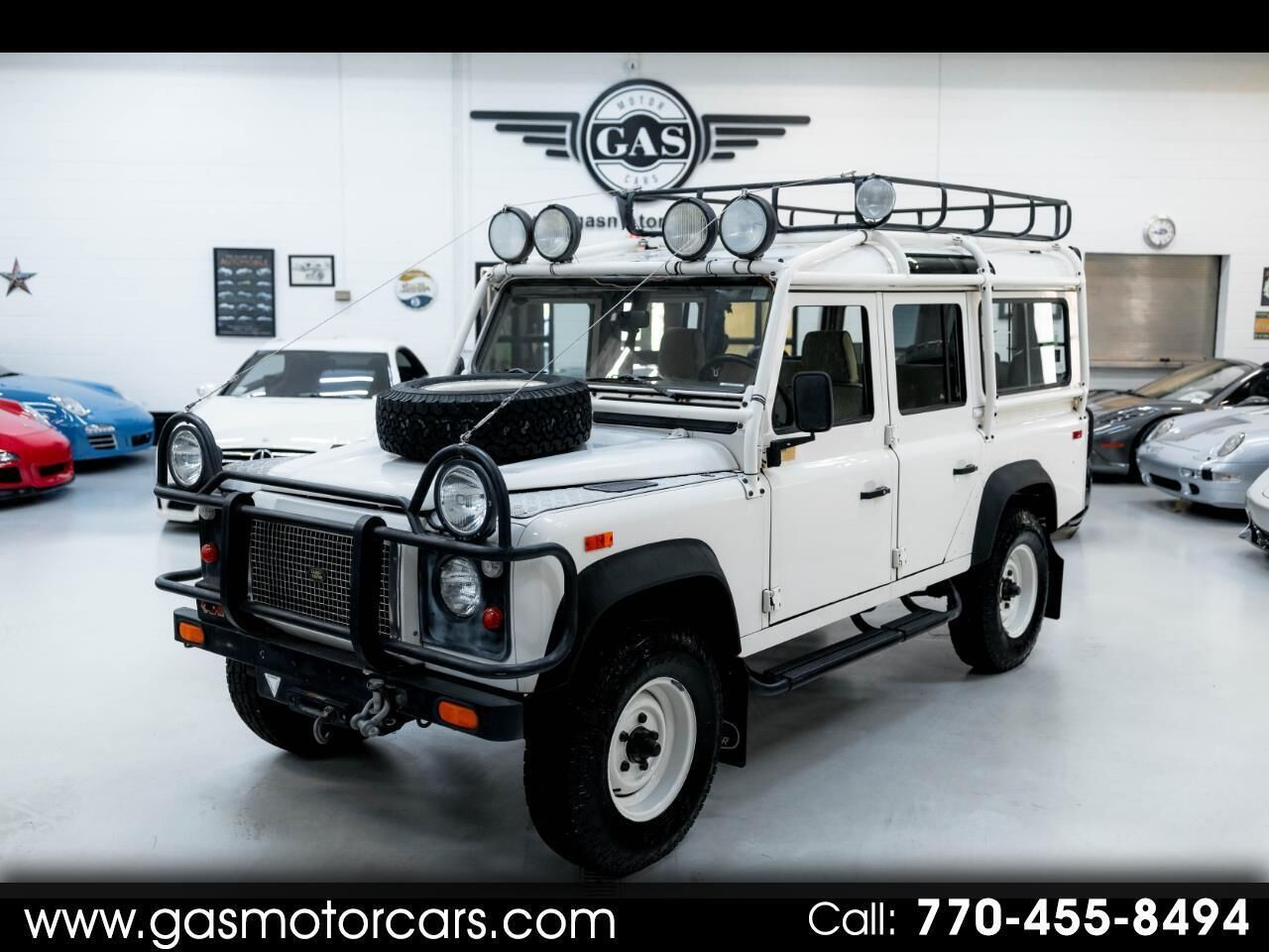 Land Rover Defender