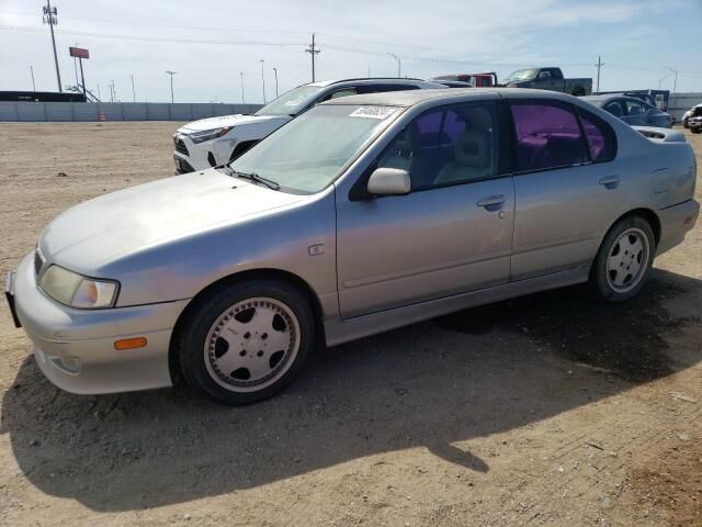 Infiniti G20