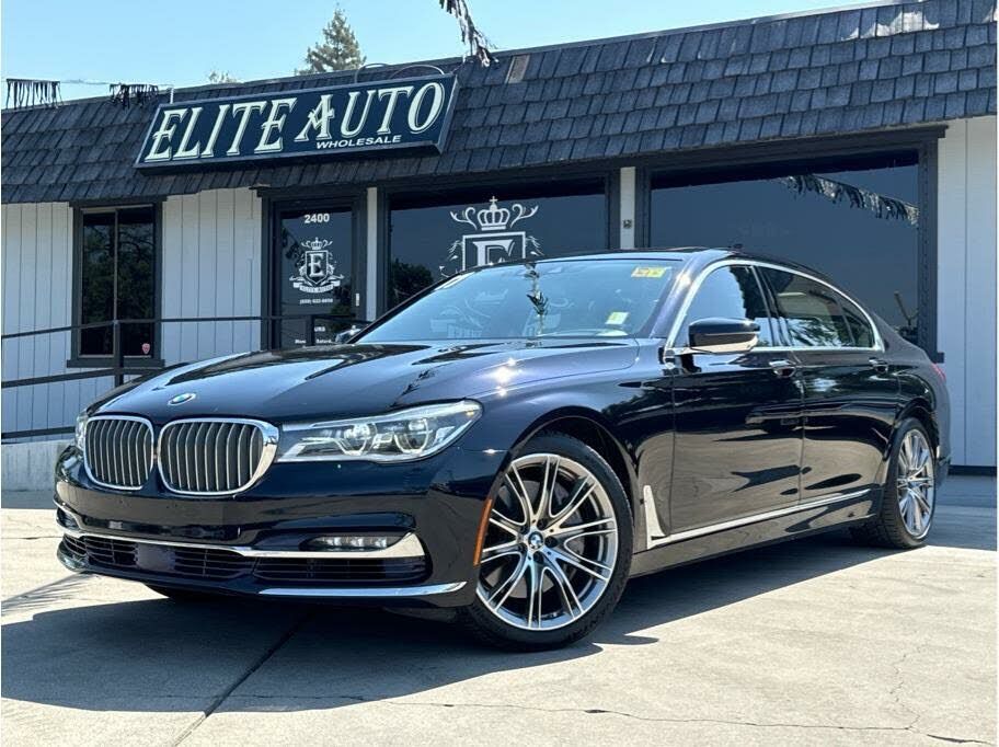 BMW 750i / B7