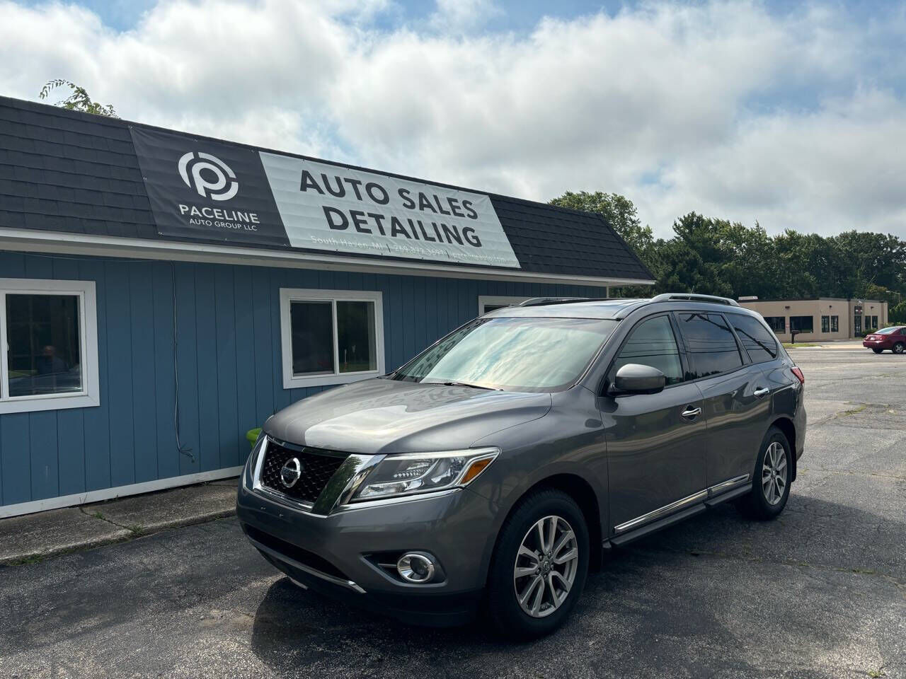 2016 NISSAN Pathfinder
