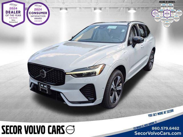 2025 VOLVO XC60