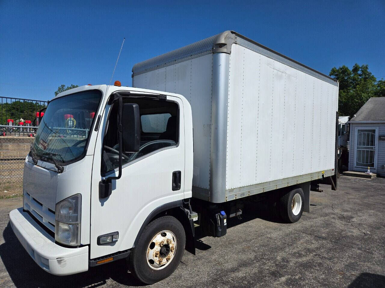 2013 ISUZU NPR/NPR-HD