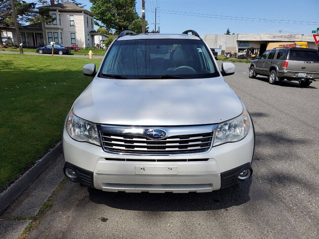 2010 SUBARU Forester