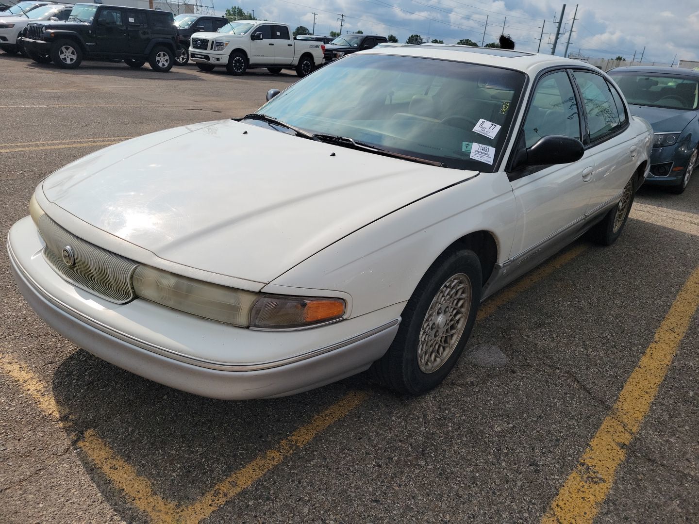 Chrysler LHS