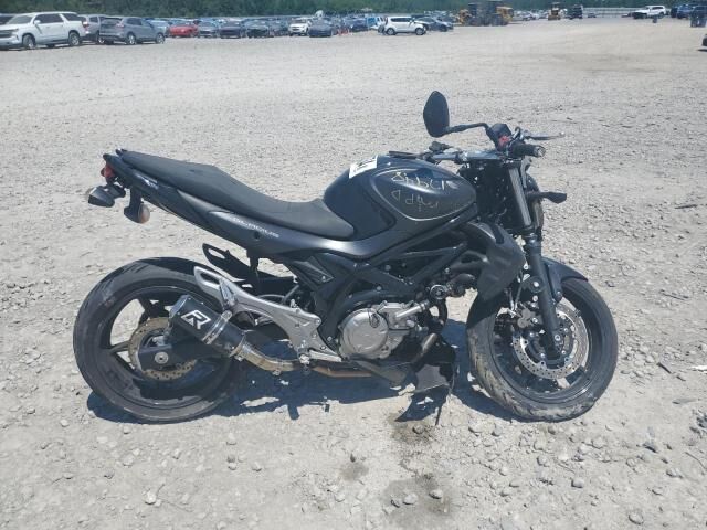 Suzuki SFV650L