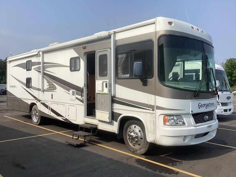 Ford Motorhome Chassis
